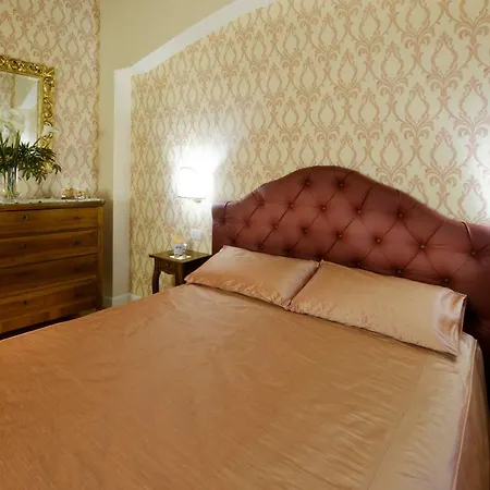 Boutique Al Chiostro De San Salvar